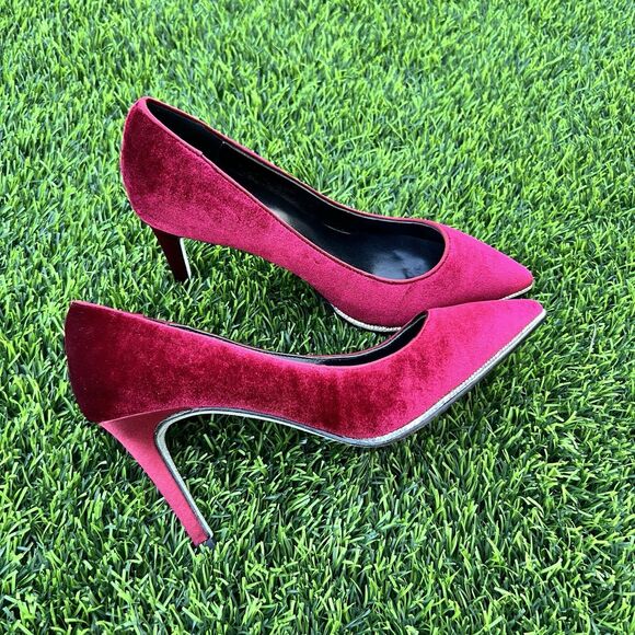 Rene Caovilla Velvet Strass Crystal Point-Toe Pump Women's Red Heel Size 5.5 - Picture 16 of 17